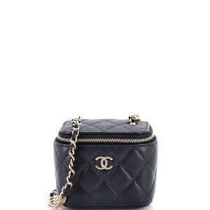 Chanel Tiny Cc Link Vanity Case With #205206C34B